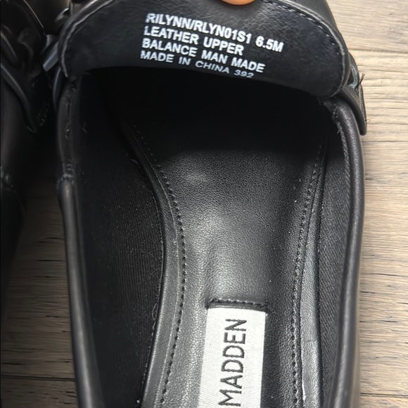 Steve Madden Black Men's Loafers - Picture 4 of 6